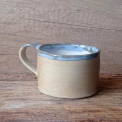 Ceramiczna filiżanka z ptakiem [S]